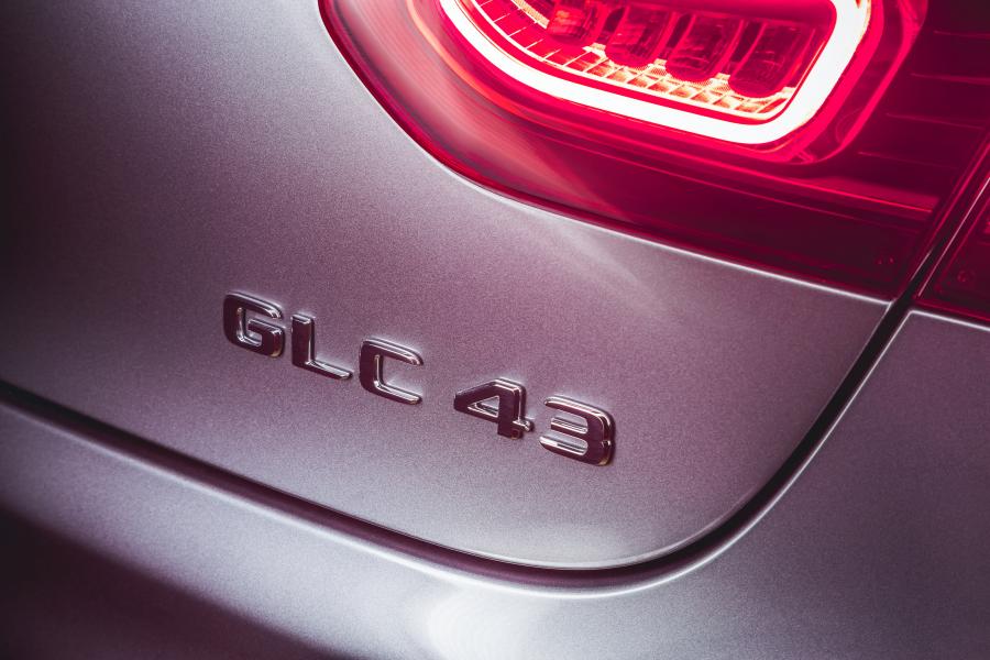 Логотип Mercedes-AMG GLC43 4Matic Coupe (C253) 2020 года  (AU) (фото 32 из 40)